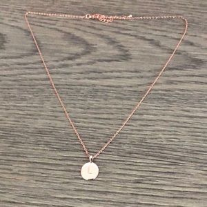 2/$20 NWT Faux Rose Gold “L” Initial Necklace. FREE W/ BUNDLE
